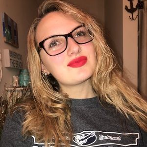 Meet your Posher, Kelsea